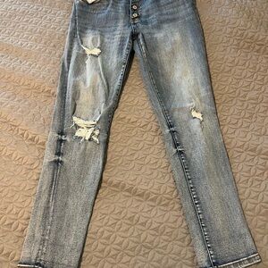 Distressed Kancan Women's Jeans